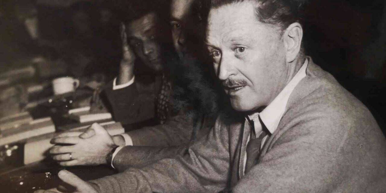 Nazım Hikmet’in bilinmeyen fotoğrafları yıllar sonra Çekya’da gün yüzüne çıktı
