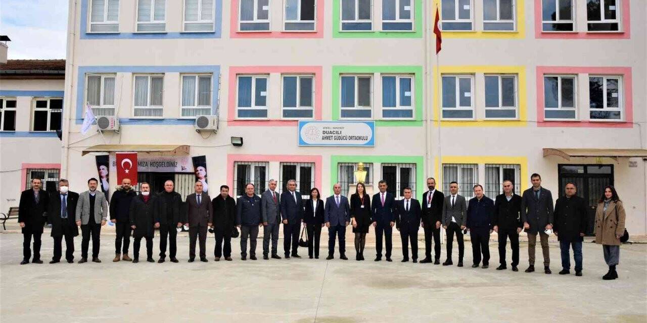 4006 Bilim Fuarı Sergileri kapılarını açmaya devam ediyor