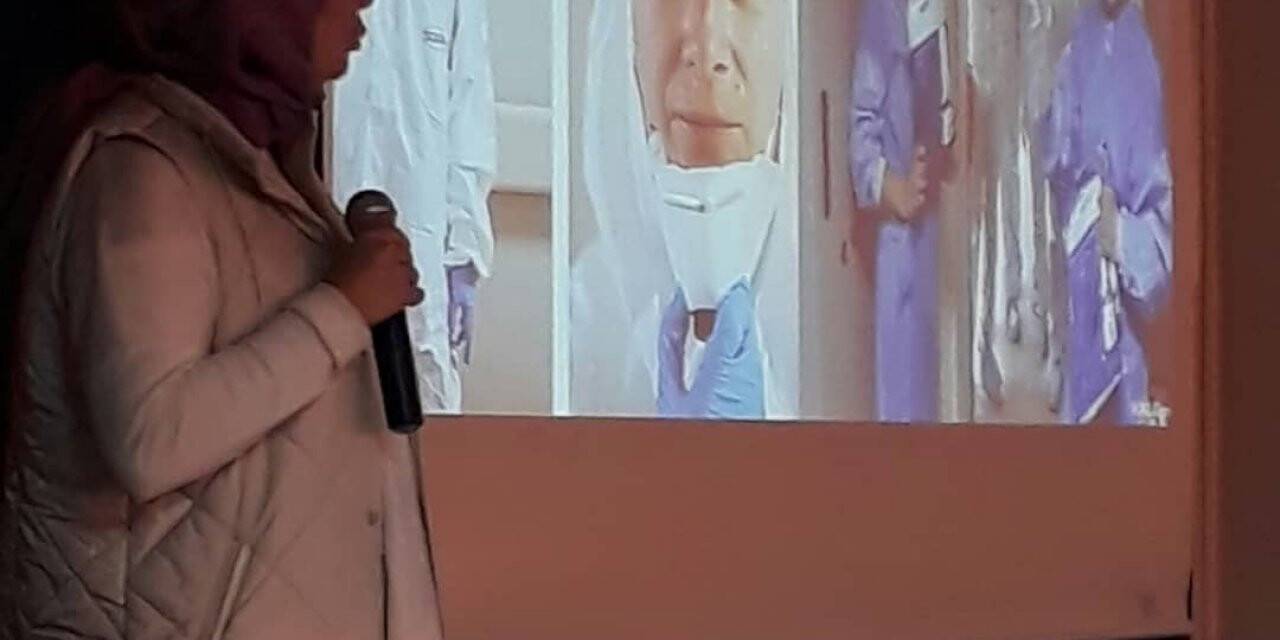 Köyceğizli öğrencilere aşı sunumu yapıldı