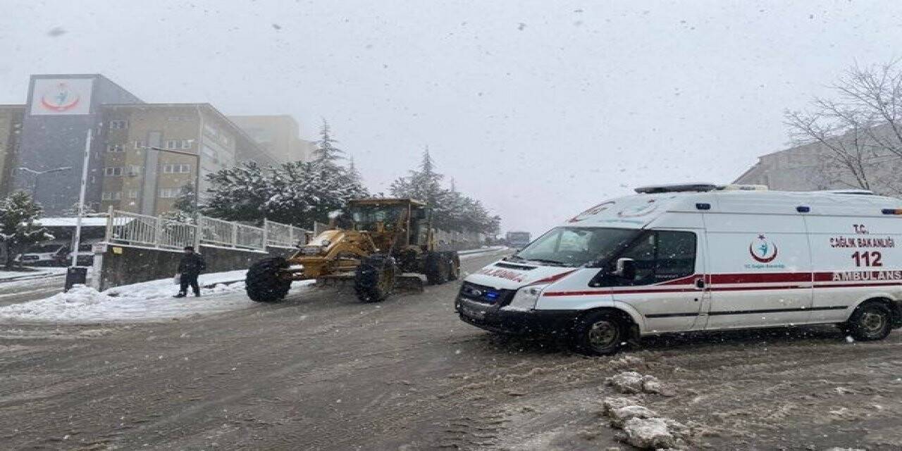 Bartın’da 64 köy yolu ulaşıma kapandı