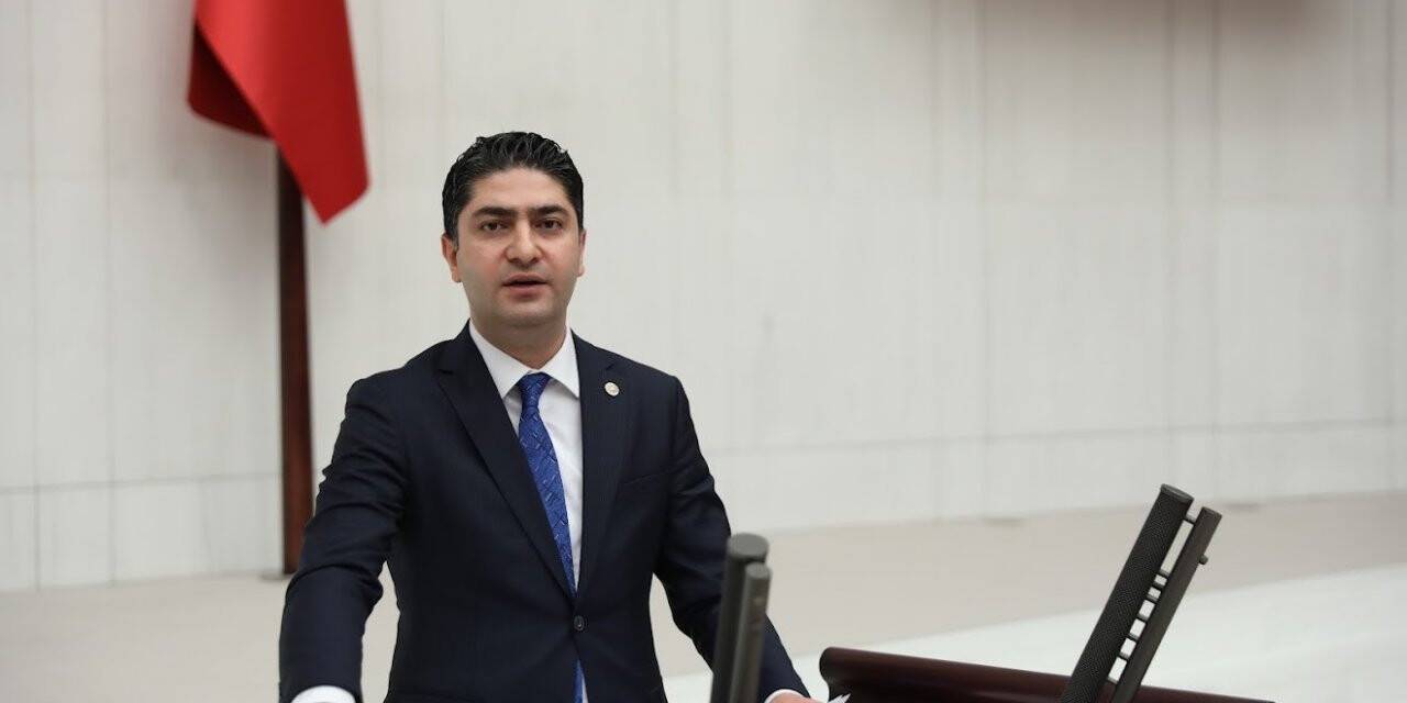 MHP’li Özdemir: “Yunanistan’ın kıta sahanlığı sınırını 12 mile çıkarması Türkiye açısından millî güvenlik meselesidir”