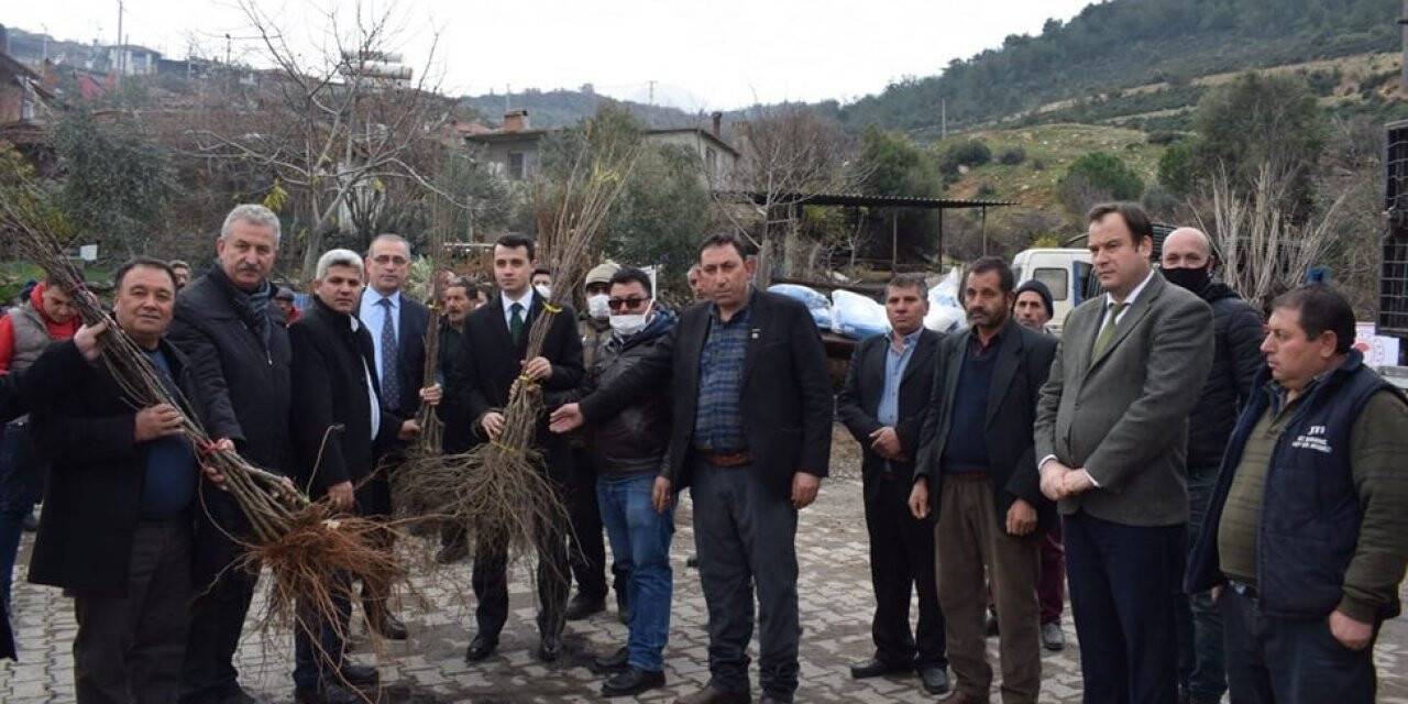 Karacasu’da yangın bölgesine milyonluk destek