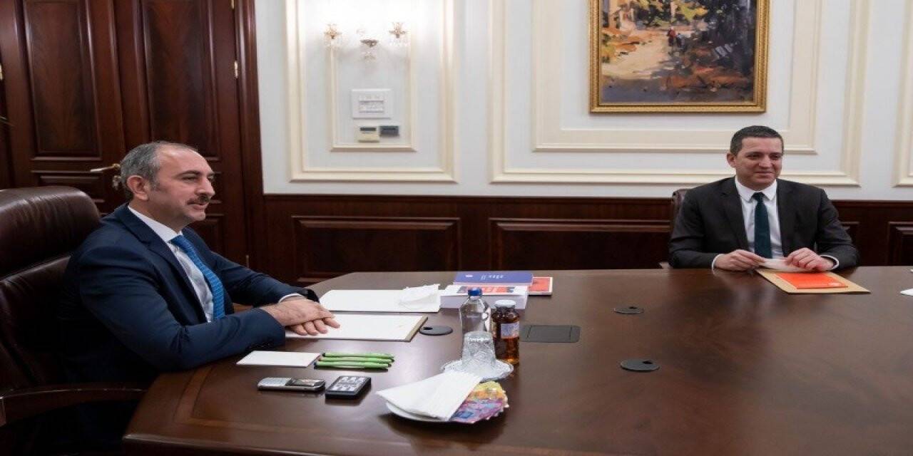 Bakan Gül, TBB Başkanı Sağkan’ı kabul etti