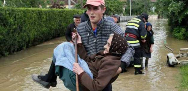 Sırplar'a yardım eden Avrupa Bosna'yı unuttu