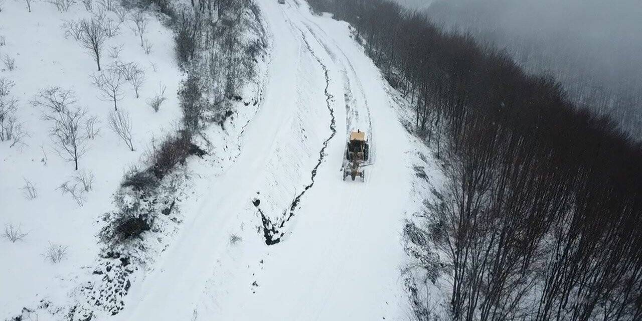 Samsun’a kar geldi: Atakum’da mücadele başladı