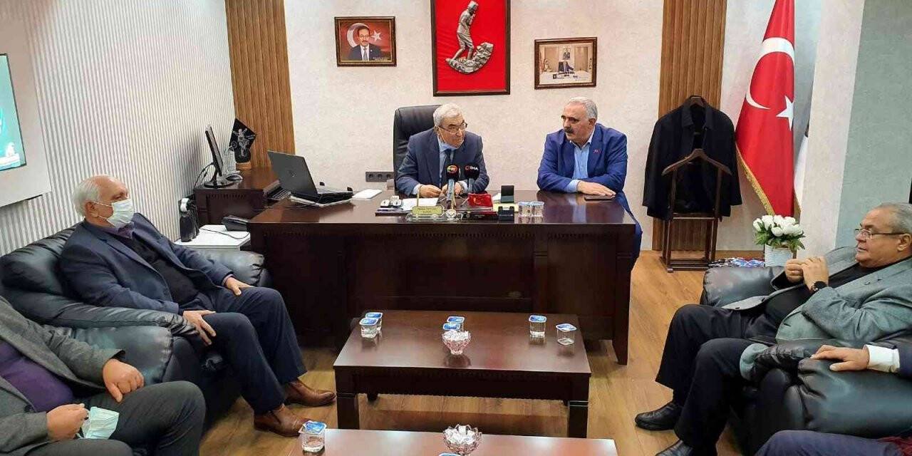 Esnaf ve Sanatkarlar Birlik Başkanı Saraç: “Kavga olan yerde saadet olmaz”