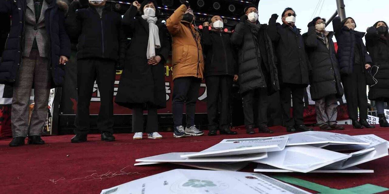 Güney Koreli işletmecilerden Covid-19 kısıtlamalarına protesto