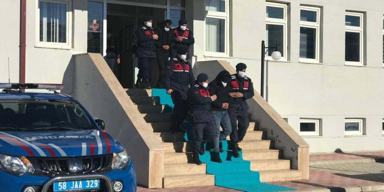 Hayvan hırsızları 13 ay kaçabildi