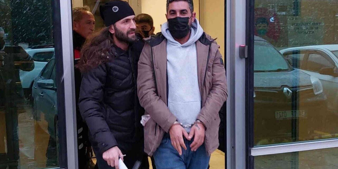 Samsun’da kahvehanede 4 kişiyi silahlı yaralayan şahıs tutuklandı