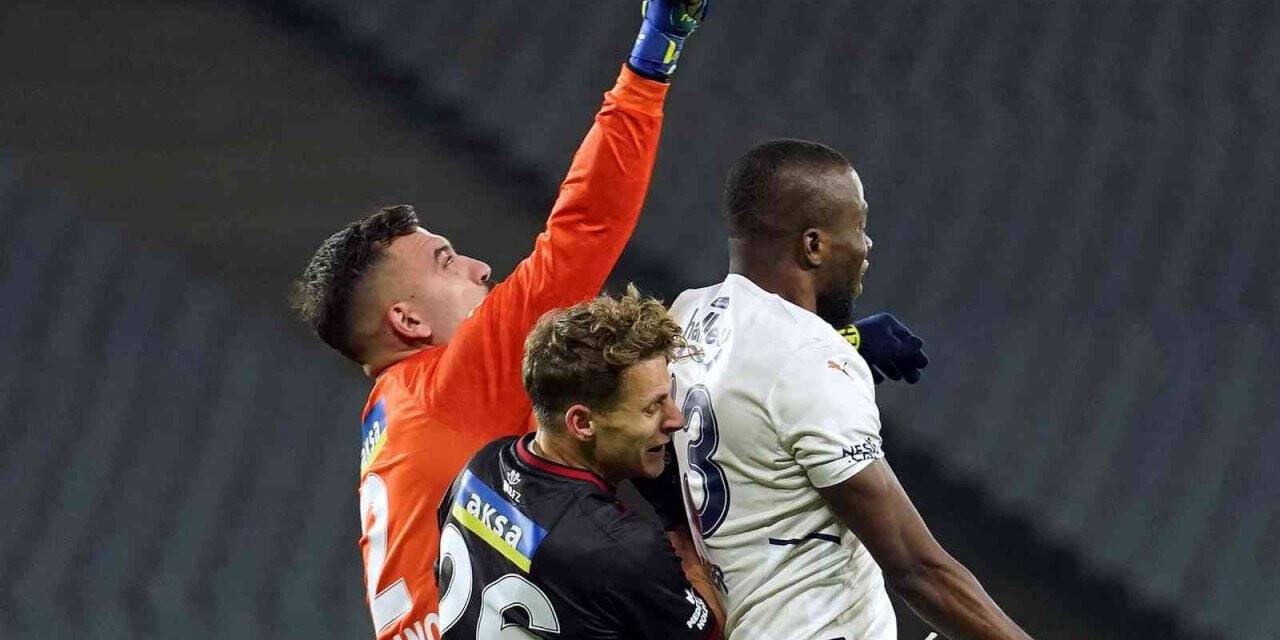 Spor Toto Süper Lig: Karagümrük: 0 - Fenerbahçe: 0 (Maç devam ediyor)