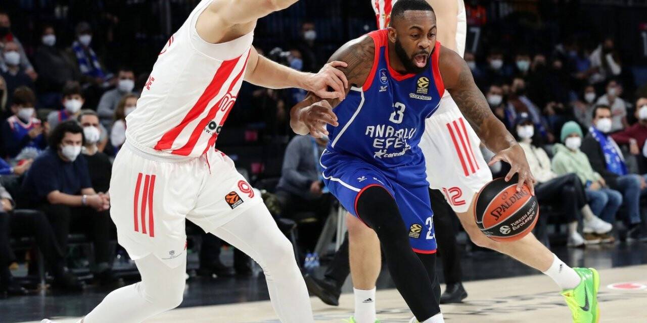THY Euroleague: Anadolu Efes: 84 - Kızılyıldız: 83