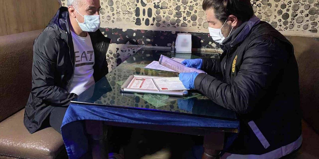 İstanbul’da yılbaşı öncesi eğlence mekanlarında sahte alkol denetimi