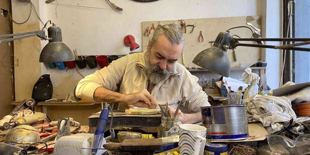 Balat’taki dükkandan dünya sinemasına yerli tasarım