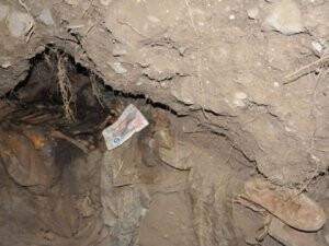 Cizre Mezarlığında Elbiseleri ile Battaniyeye Sarılı Bir Ceset Bulundu
