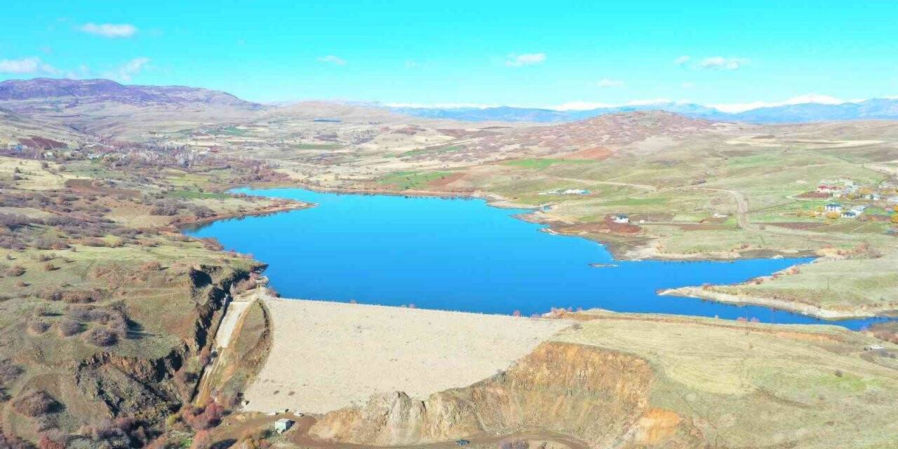 Tunceli Pertek Kacarlar sulama inşaatı devam ediyor