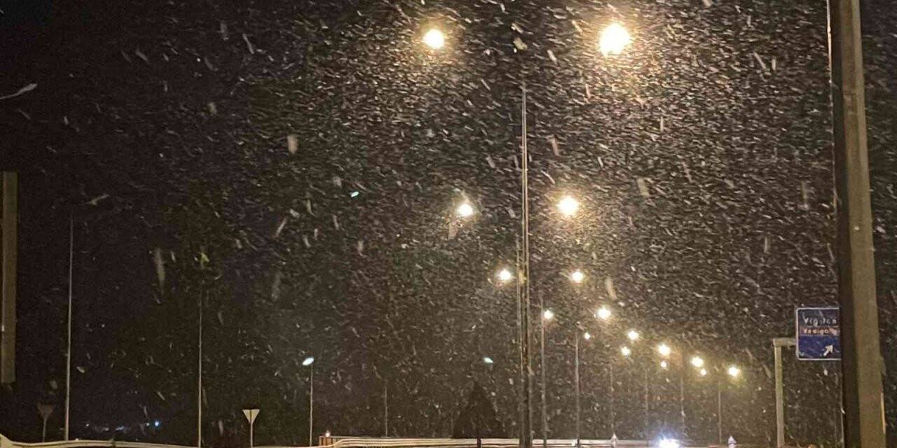 Düzce’de lapa lapa kar yağdı