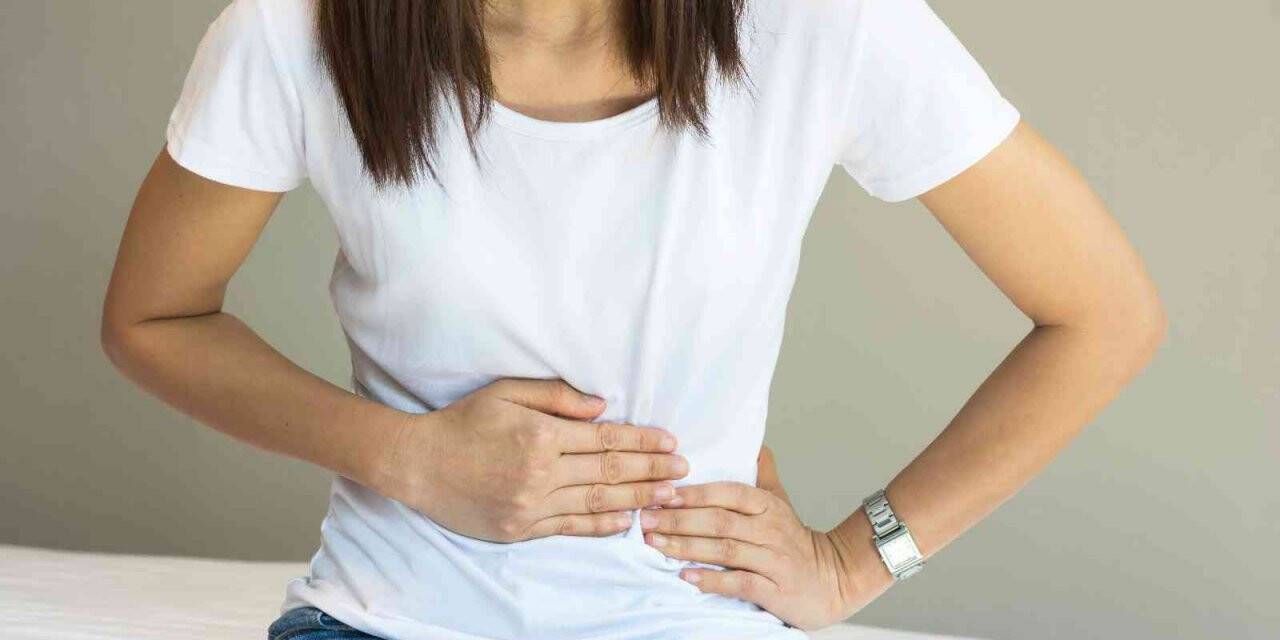 "Kulaktan dolma bilgilerle böbrek taşının düşürülmemesi gerekiyor"