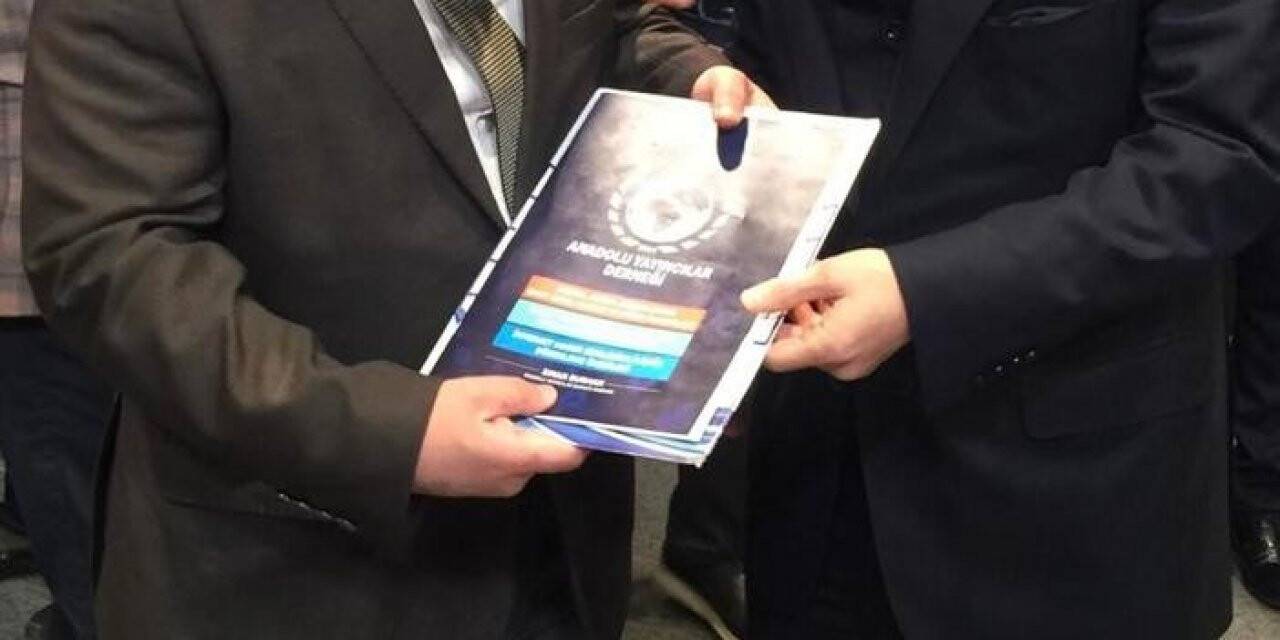 İletişim Başkanı Altun: "Bu raporu ve Sosyal Medya düzenlemesini önemsiyoruz"