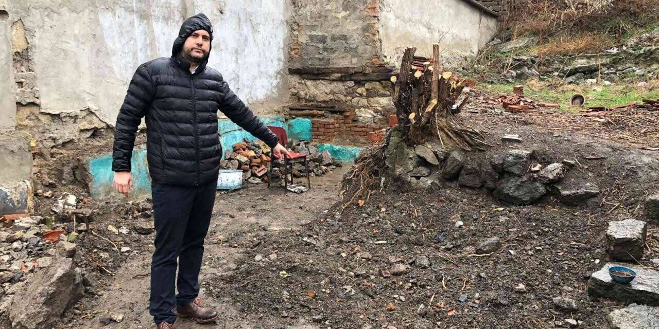 Afyonkarahisar’da bir garip türbe hikâyesi