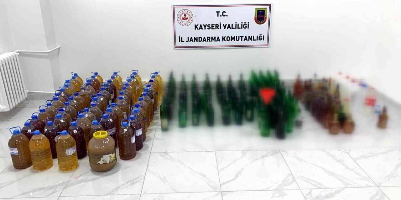 Jandarma zehir tacirlerine göz açtırmıyor