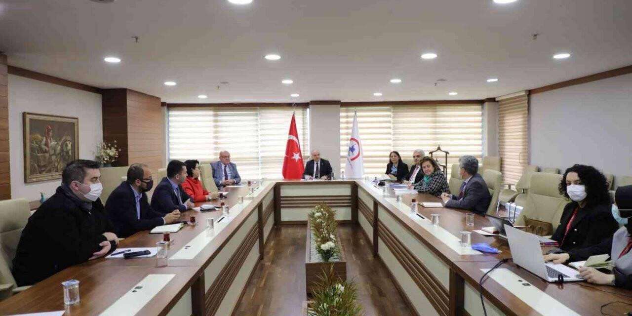 Başkan Özlü, TÜBİTAK heyeti ile buluştu