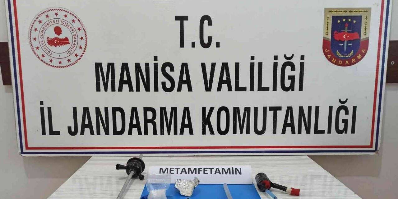 Şüpheli araçtan metamfetamin çıktı