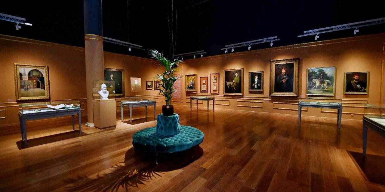 Abdülmecid Efendi’nin eserleri sergileniyor