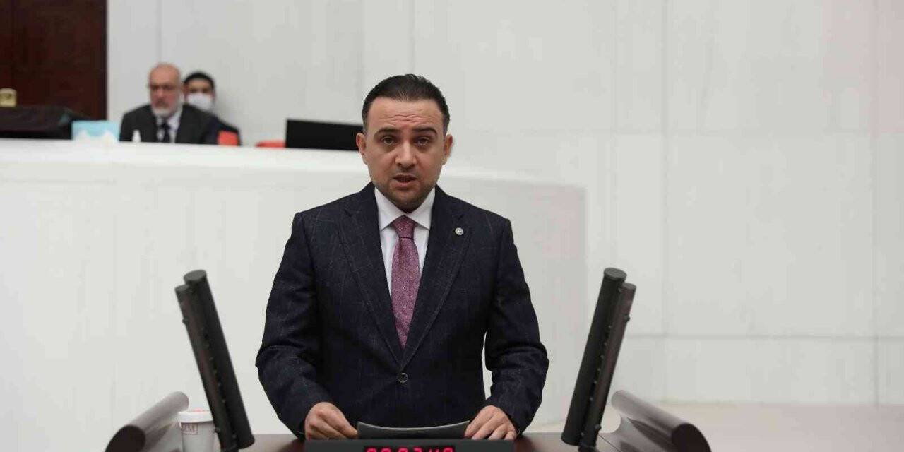 AK Parti MKYK Üyesi Baybatur:"Emeklilerimizi de sevindirecek bir rakam açıklayacağız"