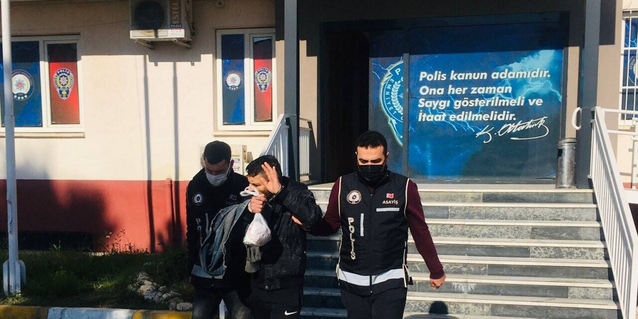 Dokuz yıl hapis cezası ile aranıyordu, saklandığı dolabın içinde yakalandı