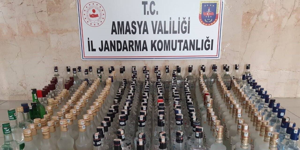 Amasya’da 230 şişe kaçak içki ele geçirildi