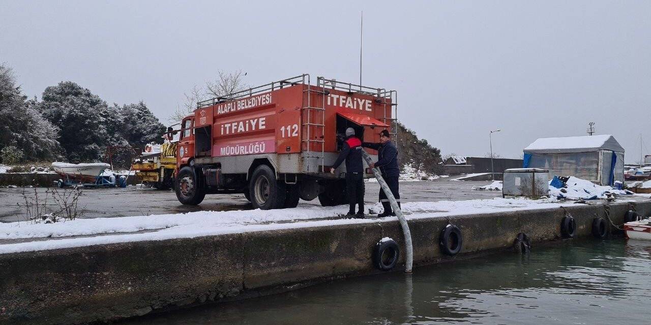 Alaplı’da buzlanmaya karşı ‘deniz suyu’ formülü