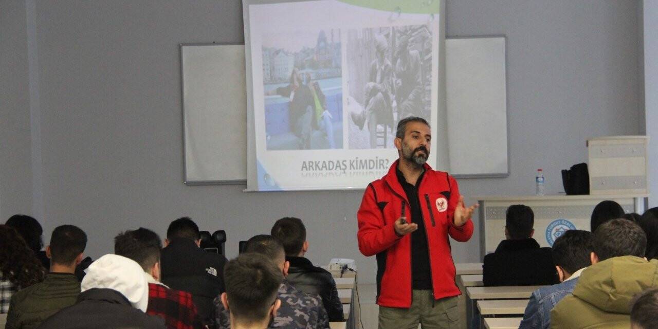 Üniversite ve lise öğrencilerine "terör" eğitimi
