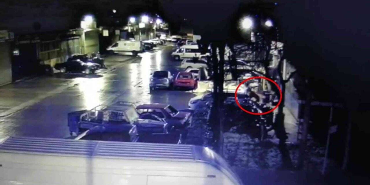 Ümraniye’de 15 bin TL’lik demir hırsızlığı kamerada