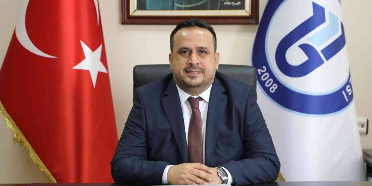 TÜBA Asosiye üyeliğine seçilen Prof. Dr. Mehmet Zahmakıran beratını aldı