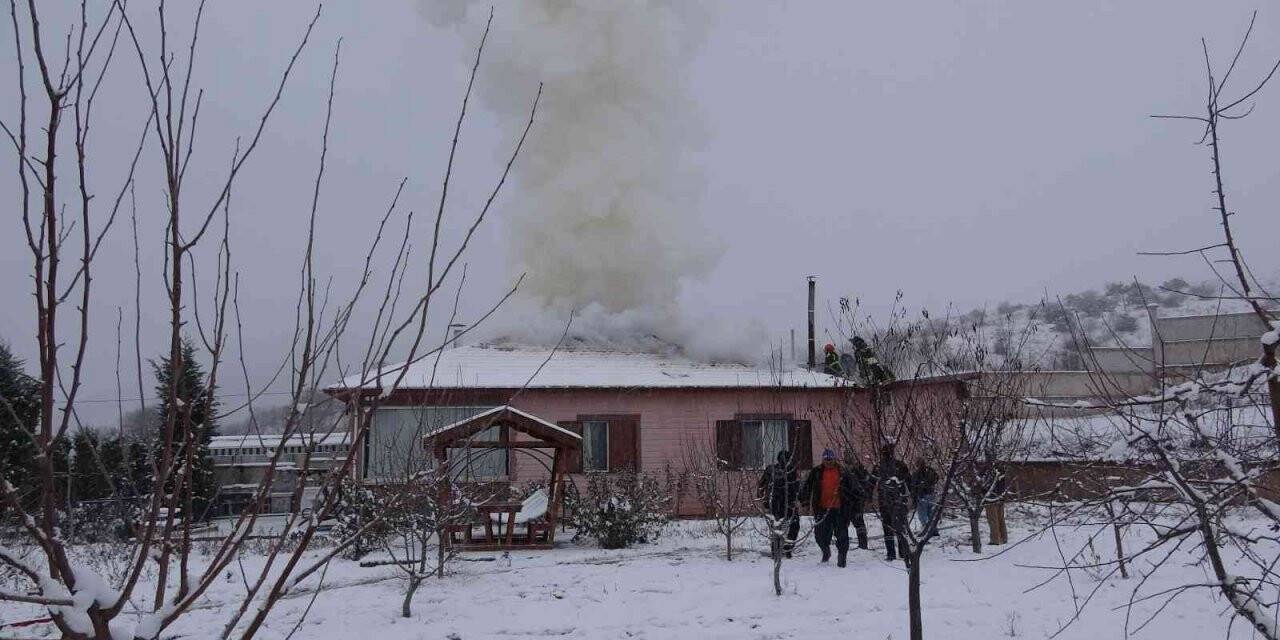 Tokat’ta bağ evinde yangın