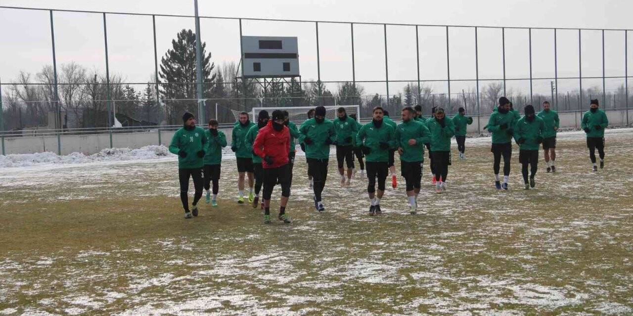 Sivas Belediyespor, Sakaryaspor maçına hazırlanıyor