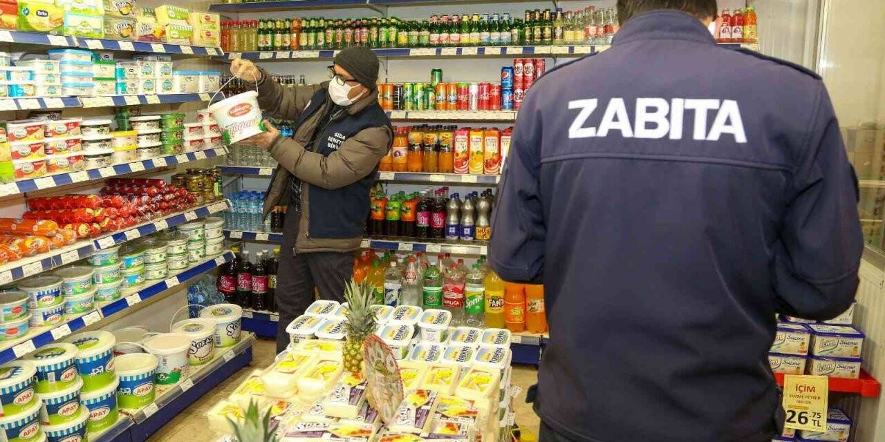 Uşak Zabıta ekipleri, marketleri denetledi