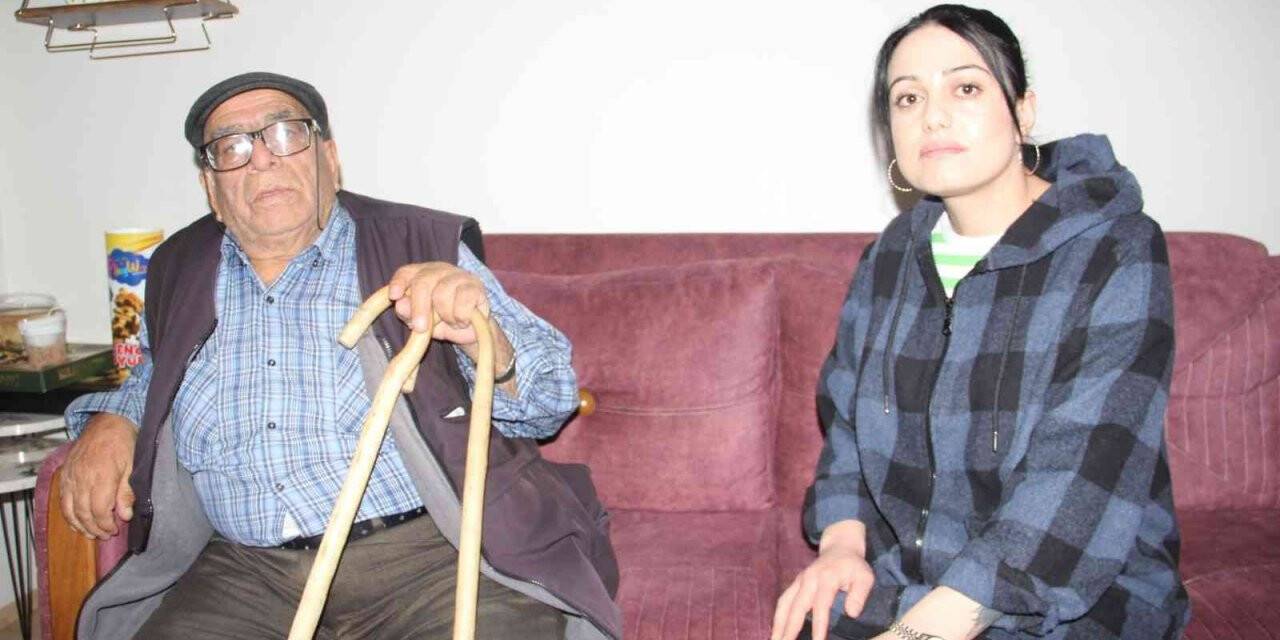 Evine alınmayan yaşlı adam sadece bir göz oda istiyor