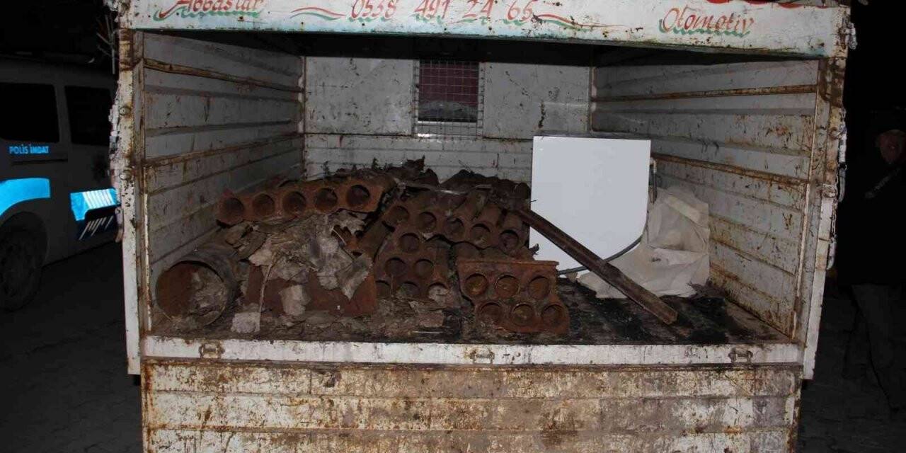 Hurda hırsızı iki zanlı suçüstü yakalandı