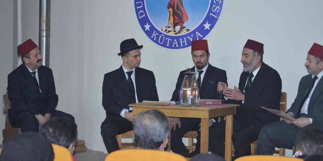 Doğum yıl dönümünde sahnede anıldı