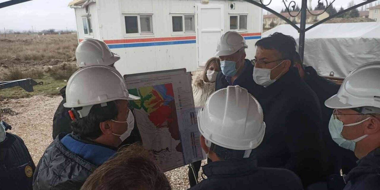 Simav’da ’Tarıma Dayalı İhtisas Organize Sera Bölgesi’ sevinci