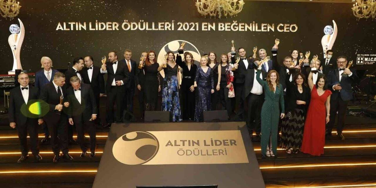 Türkiye’nin beğenilen CEO’ları ödüllerini aldı
