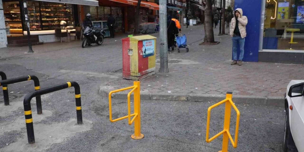 Rami Cuma Mahallesi’nde motosiklet park alanları