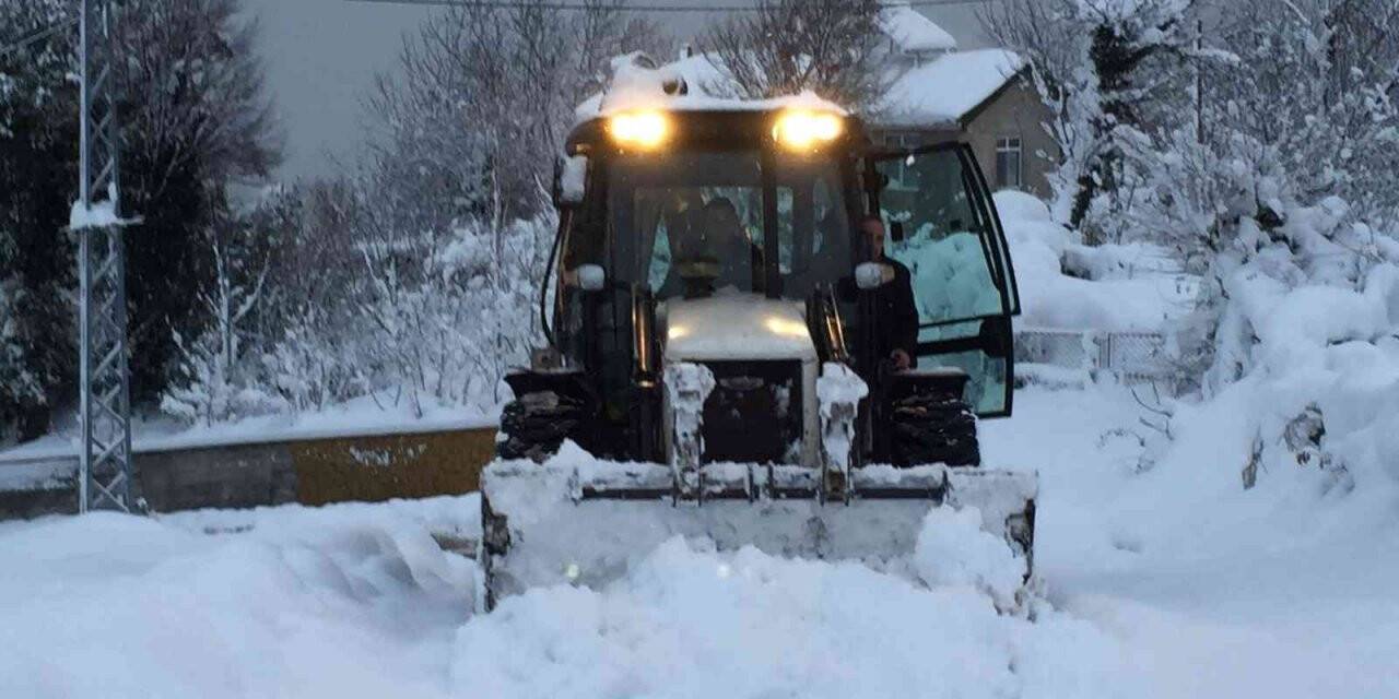 Sinop’ta 23 köy yoluna kar engeli