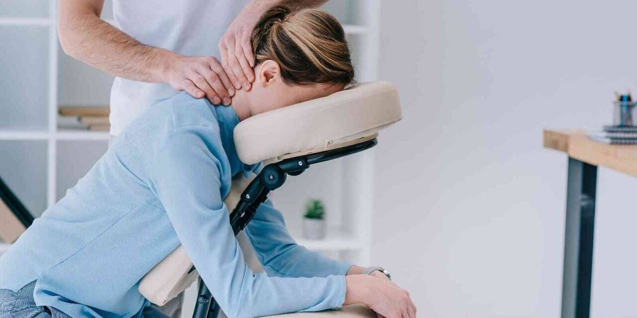 ’’Masabaşında pozisyon değiştirmeden çalışmak kas-iskelet hastalığını tetikler’’