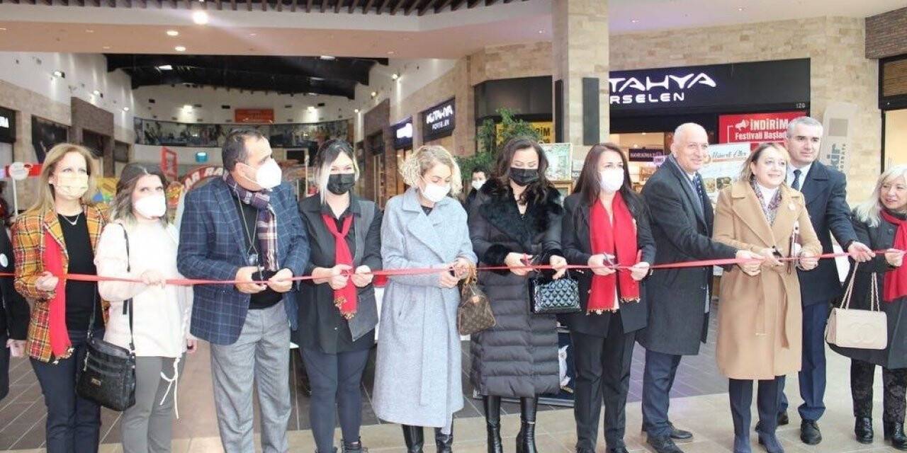 Highway AVM’de ‘Kadın Emek Pazarı’ törenle açıldı