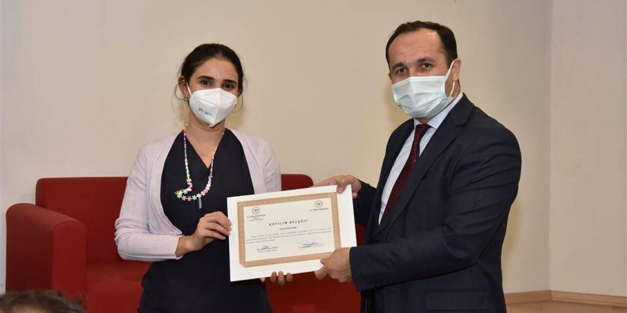 Sağlıkçılar proje hazırlama eğitimini başarıyla tamamladı