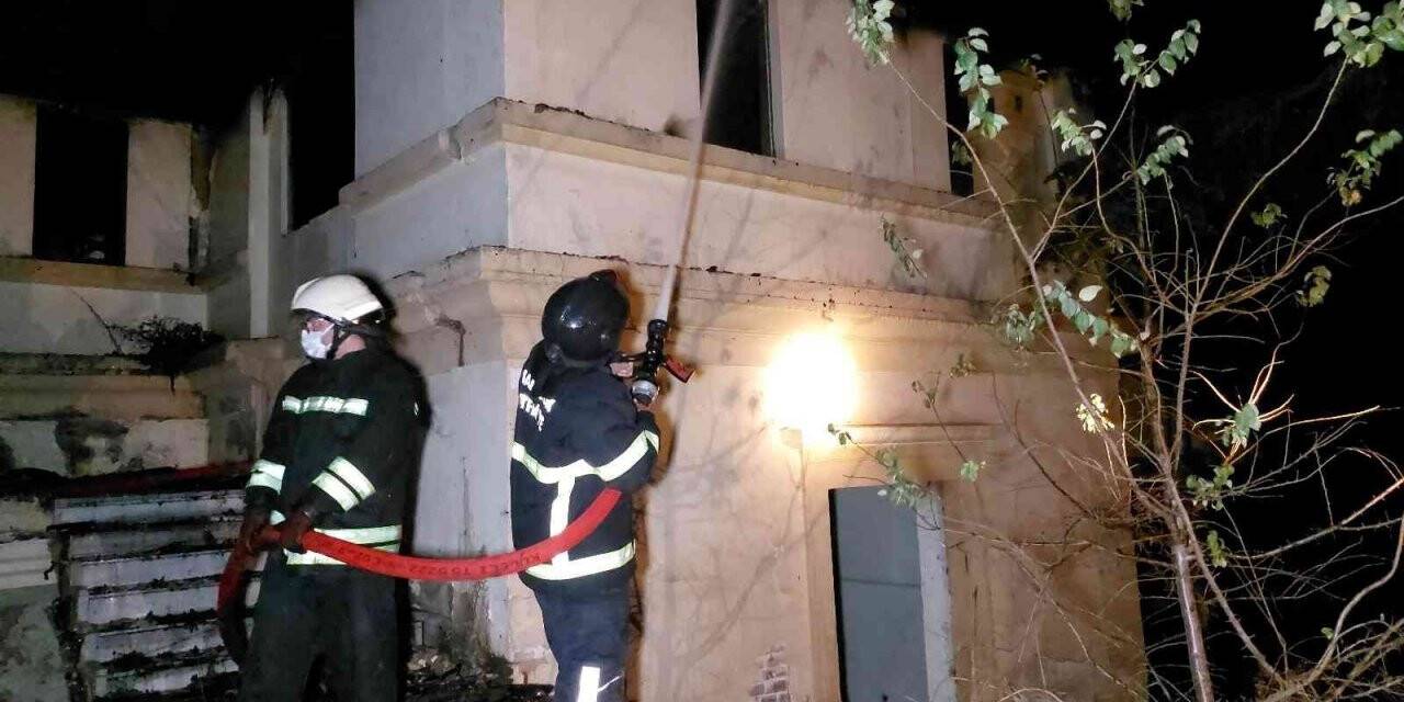 Samsun’da eski hastane binasında yangın