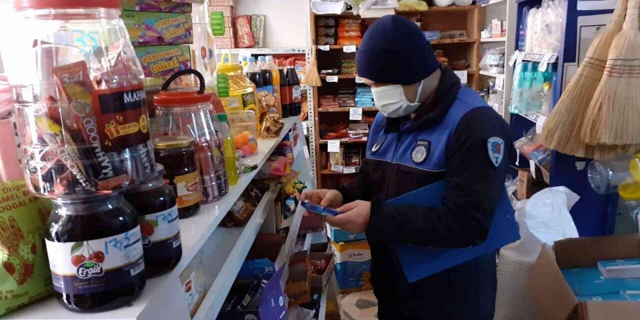 Sındırgı’da etiket denetimi sürüyor