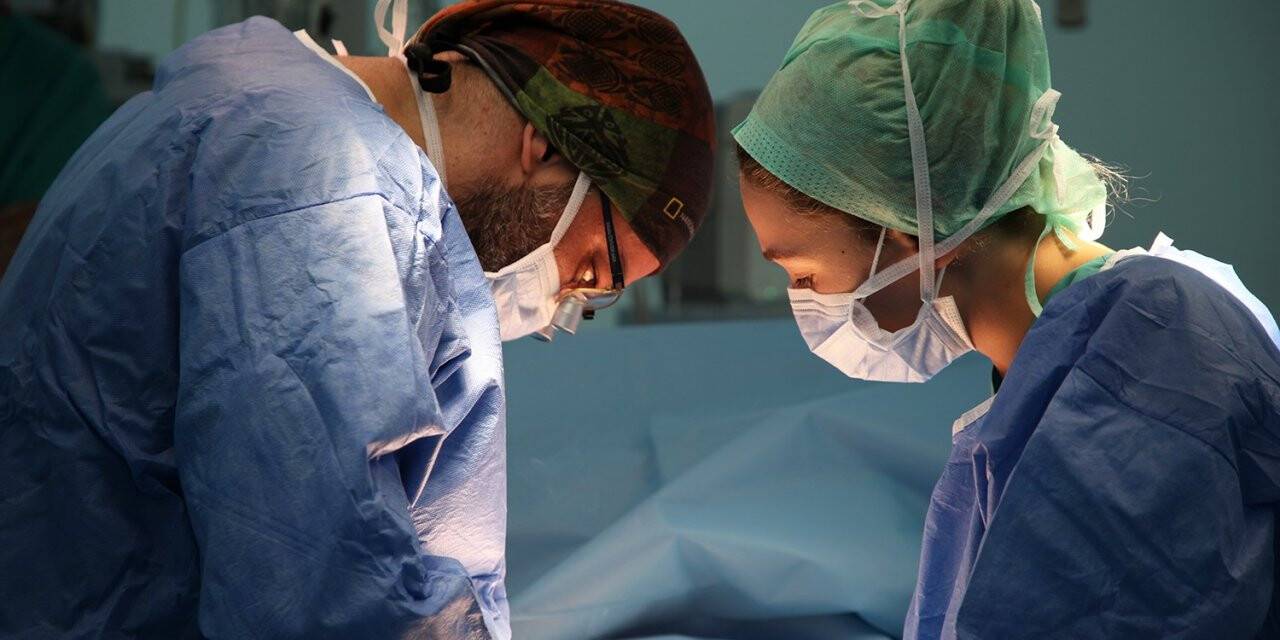 Kardeşini kaybetti, kendisi organ nakli ile hayata tutundu